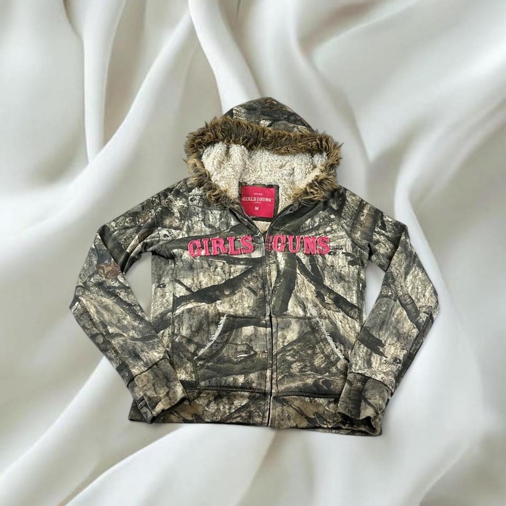 Girls With Guns Mossy Oak fur lined camouflage pink jacket y2k mcbling western